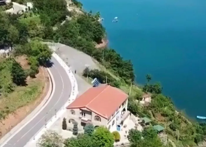 Tani Hotel