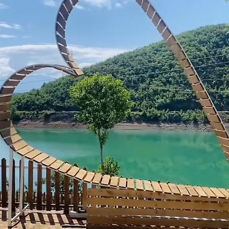 Hotel Tani