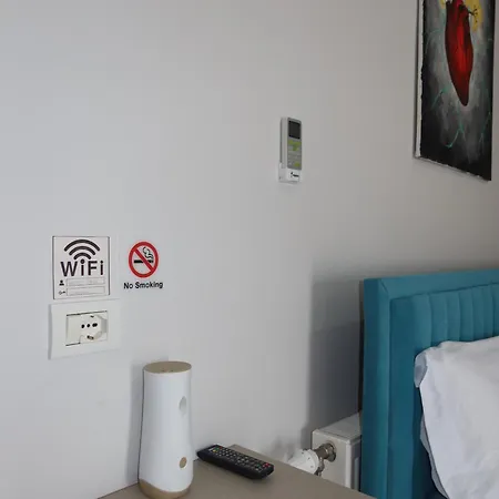 Tani Hotel 3*