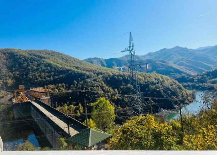 Отель Tani Ulez